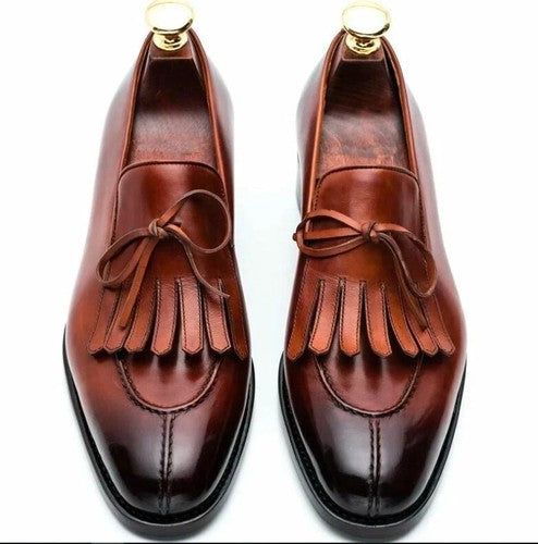 Tassel Loafer with Fringe Detailing in Two-Tone Leather
